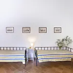 Pozzo Di Mazza Feriegård *